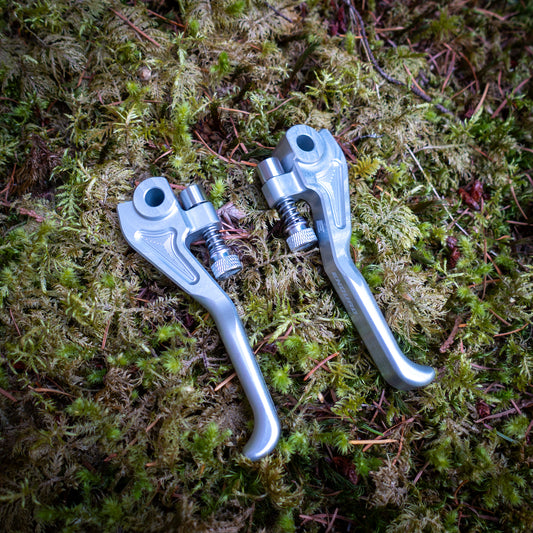 Stark Varg Lever Set