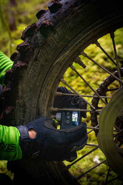 Mini Tire Pump / Gauge