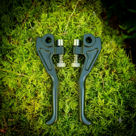 Stark Varg Lever Set